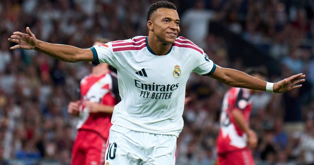 Courtois picks Mbappé for the Ballon d'Or, but admits the trophy count works against him - https://www.footballmuse.com/