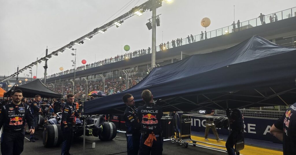 Weather conditions delay the start of the F1 Sprint at Singapore - GPblog