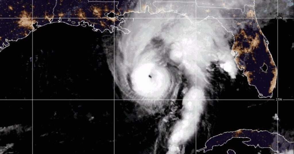Hurricane Isaias Power Outages: When Will Florida Get Power Back? - International Business Times, Singapore Edition