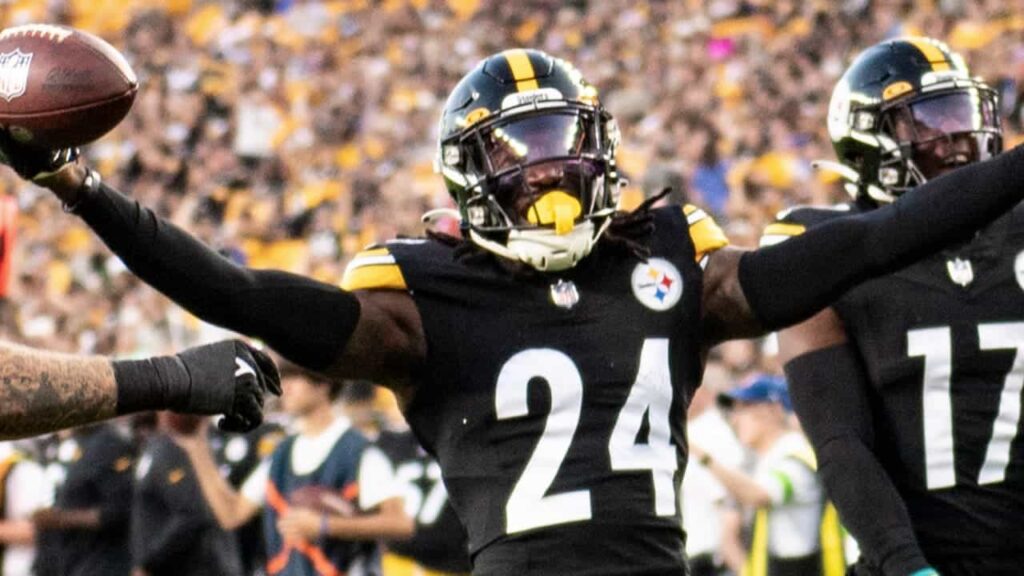 BREAKING: Cowboys make late night splash, trade for CB Joey Porter Jr - Inside The Star