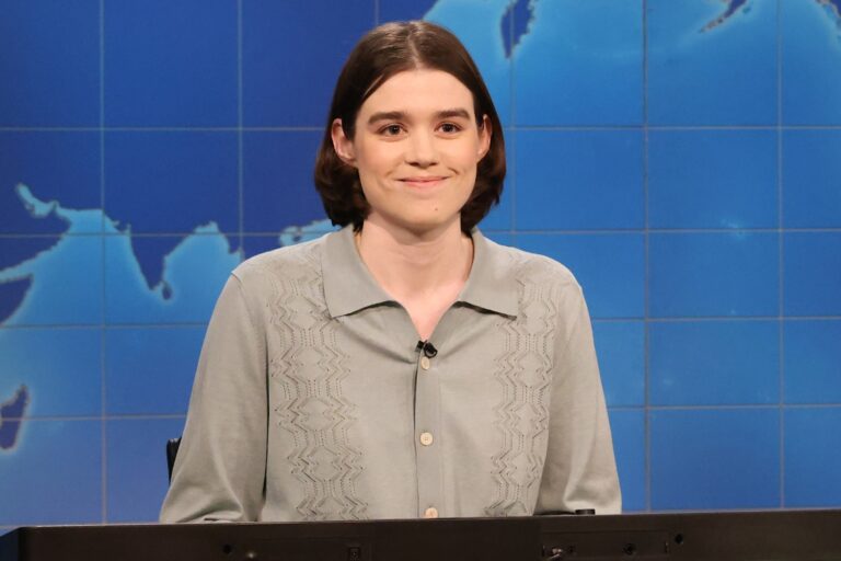 SNL’ s Jane Wickline to Make Her Talk Show Debut With Seth Meyers - LateNighter