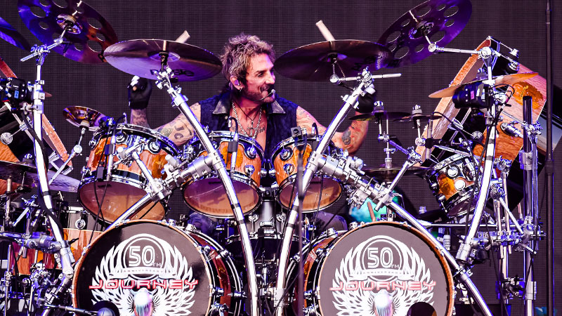 Journey drummer Deen Castronovo suffers ‘medical emergency’ during Tulsa concert - The Music Universe
