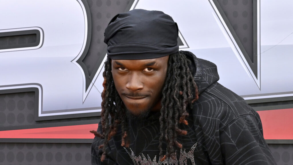 WWE's Je'Von Evans Looks Forward To In-Ring Reunion With Oba Femi & Trick Williams - Wrestling Inc.