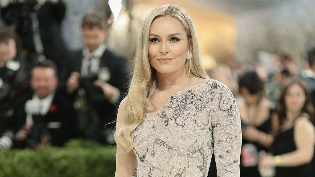 Lindsey Vonn kicks off birthday weekend with a European bikini beach day, my Bob Dylan memory & money - Fox News