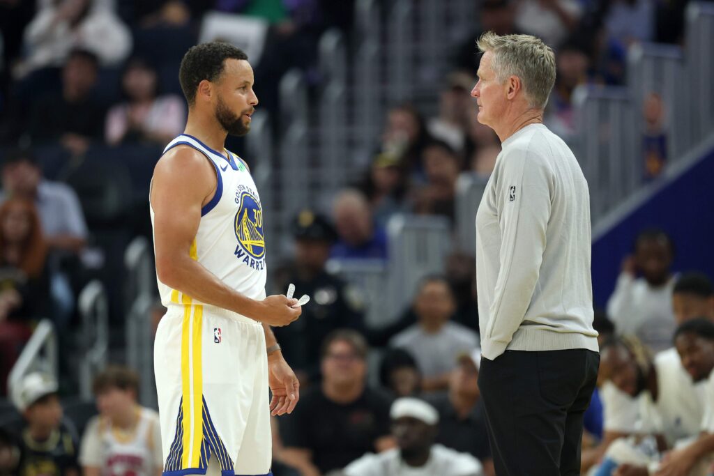 Steve Kerr Gives Terrible Warriors Update For Stephen Curry Fans - Heavy.com