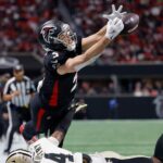 Is Drake London Playing Tonight? Why Falcons’ WR Has No Stats Early on SNF - Heavy.com
