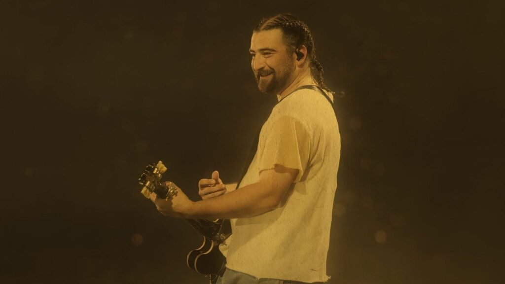 Noah Kahan Announces 2027 Stadium Tour Across North America & Europe - JamBase