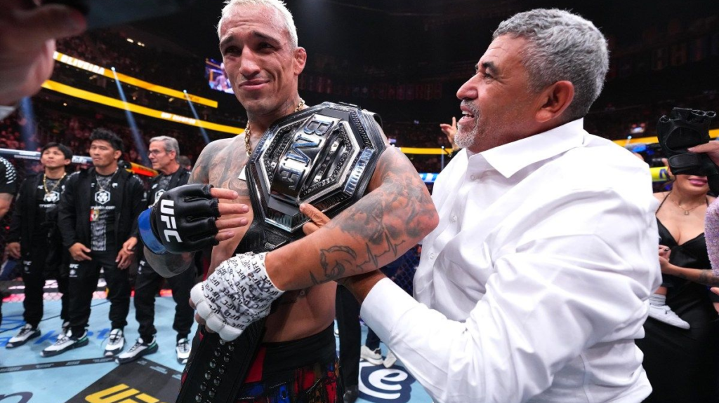 Charles Oliveira Targets Lightweight Title After UFC 335 - Demokratis.co.id