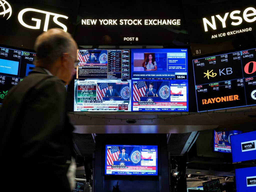 Why is the stock market down today? Surging bond yields, oil prices, and Fed anxiety halt Wall Street's record rally - Clarin.com