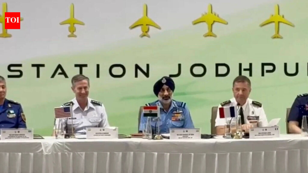 ‘You don’t let us near F35 aircraft and you are talking about selling jet to us', says IAF chief jokingly - The Times of India