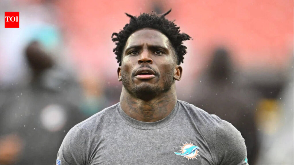 Tyreek Hill reunion takes an unexpected turn as Chiefs reportedly prepare to work out former wide receive - The Times of India