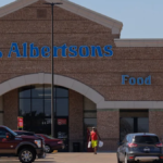 Albertsons Seeks More Than $9 Billion From Kroger Over Failed Merger - SuaraGarut.ID
