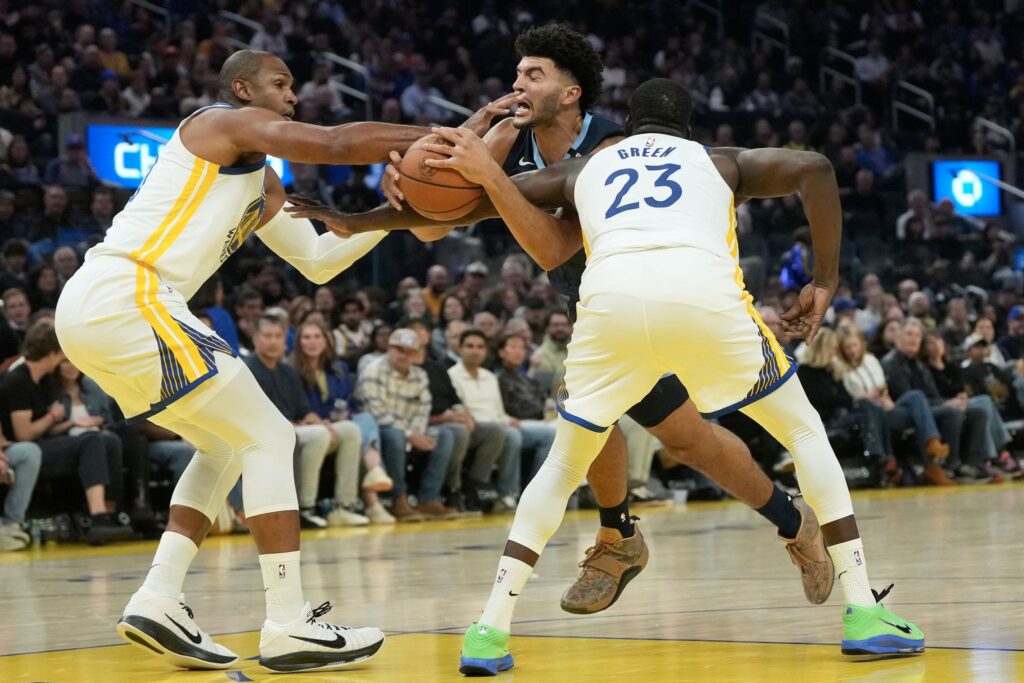 Cameron Boozer hits go-ahead jumper with 20 seconds left, Grizzlies rally to beat Warriors 111-108 - New Haven Register