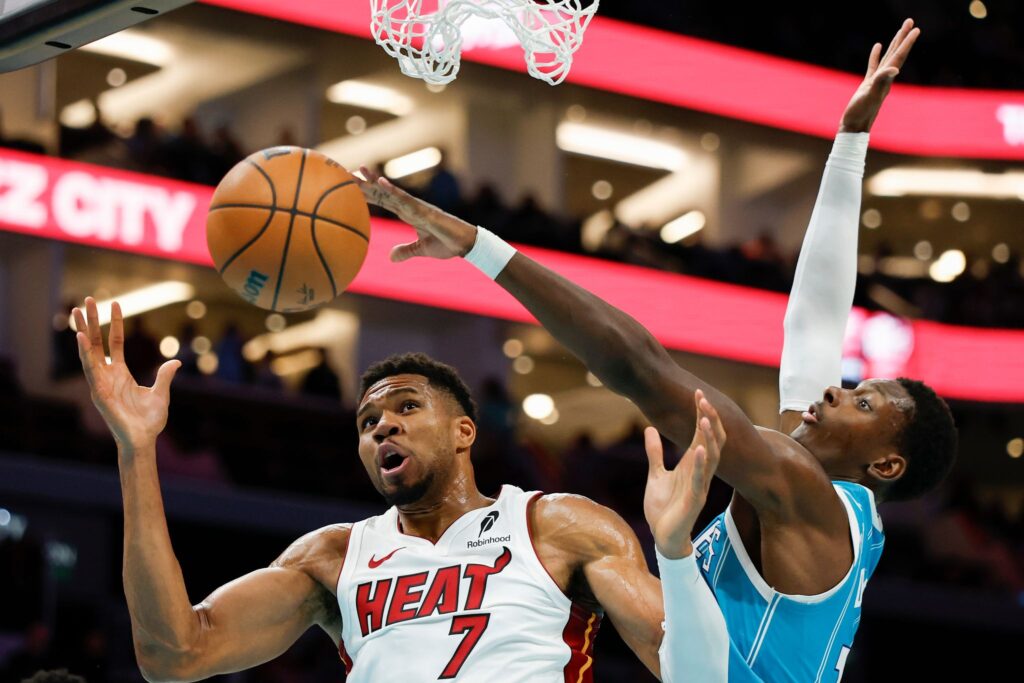 Brandon Miller scores 34 points as the Hornets beat the winless Heat 115-110 - Houston Chronicle