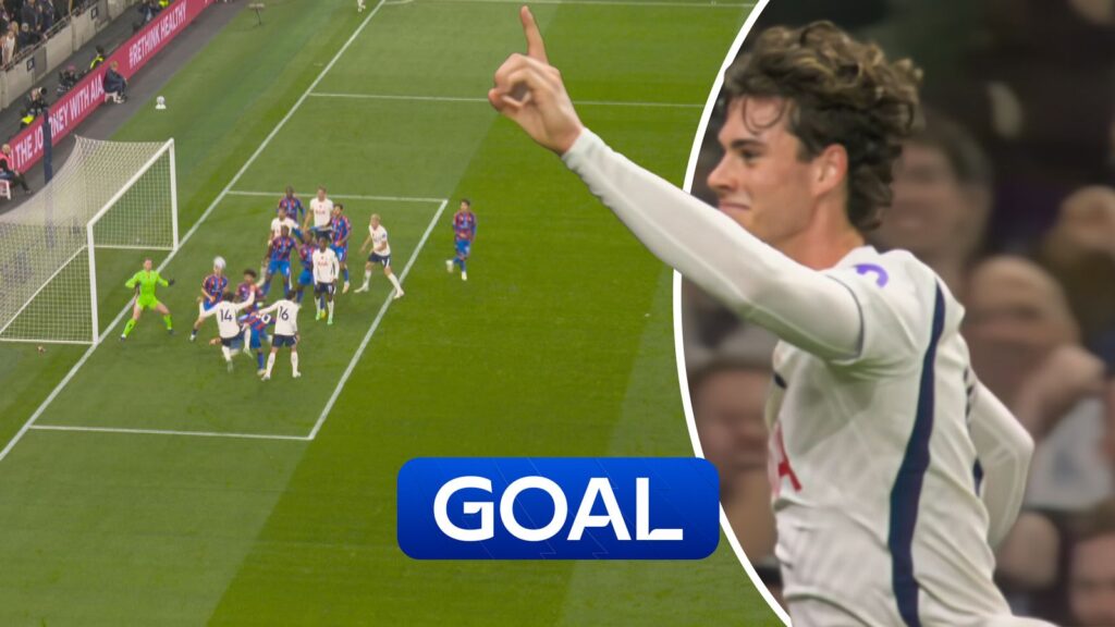 Tottenham Hotspur vs Crystal Palace | Archie Gray heads in to put Spurs ahead - Sky Sports