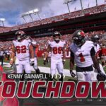 Bucs' Jalon Daniels finds Kenneth Gainwell for 10-yard TD, trimming deficit over Packers | NFL Highlights - foxsports.com