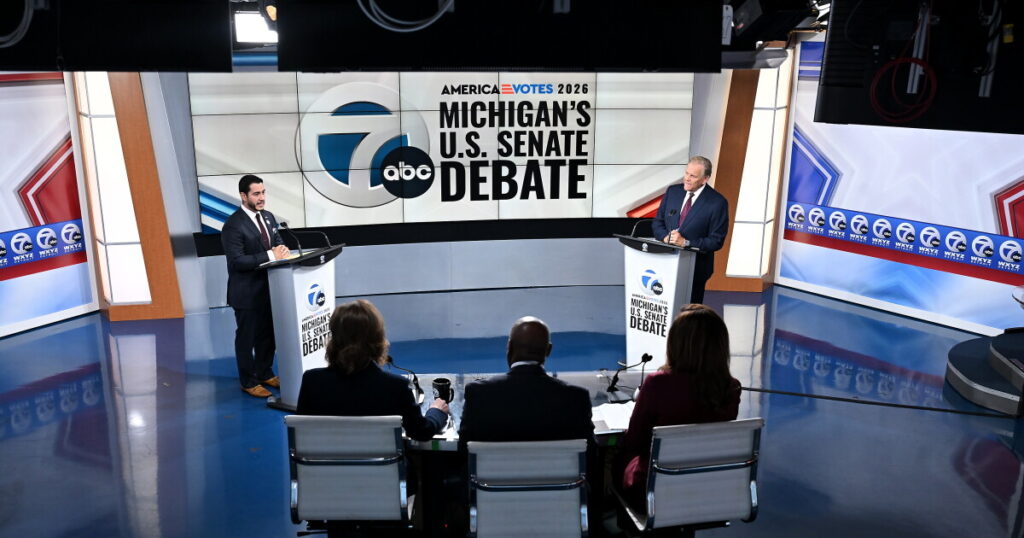 FOX 17's Josh Berry, Sam Landstra break down the Michigan Senate debate in Southfield - FOX 17 West Michigan News
