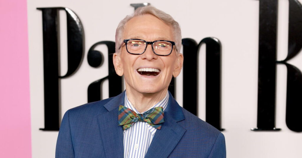 Surprising cause of death for costume design legend Bob Mackie is revealed - Los Angeles Times