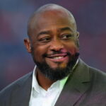 Tomlin’s Minecraft city breaks the internet - NBC Sports