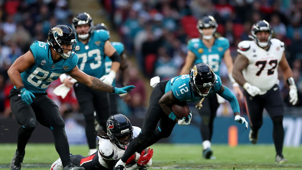Travis Hunter end zone interception keeps Jaguars alive in London - NBC Sports