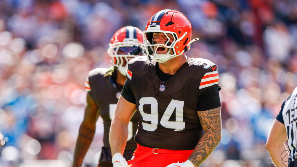 Browns DL Mason Graham questionable to return with knee injury - NBC Sports