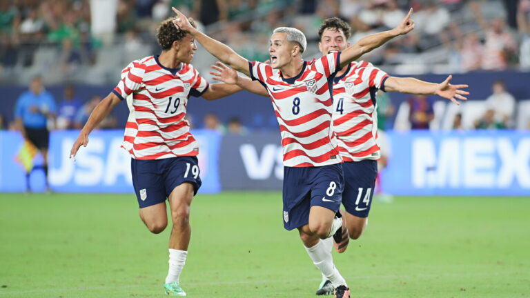 USA vs Canada live updates: Can new-look USMNT complete 4-for-4 international break? - NBC Sports