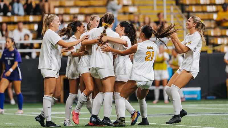 Idaho Continues Conference Play Hosting Idaho State - University of Idaho Athletics