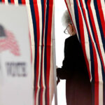 The midterms could bring a blue wave. Here are the forces at play - Northeastern Global News