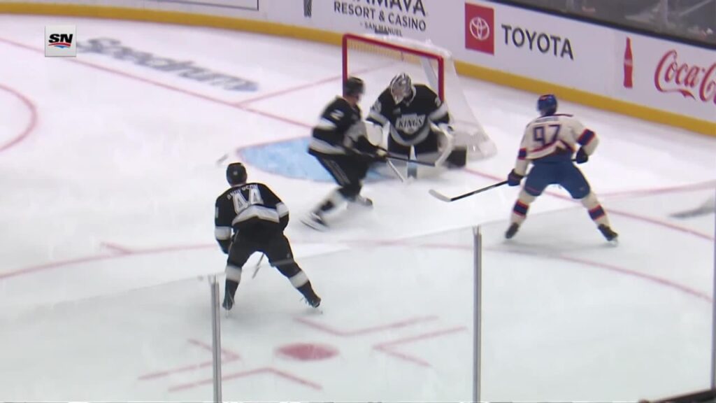 EDM@LAK: Podkolzin scores PPG against Darcy Kuemper - NHL.com