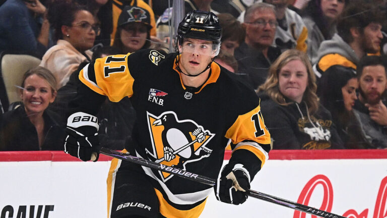 Oilers acquire Hallander from Penguins for Stastney - theScore